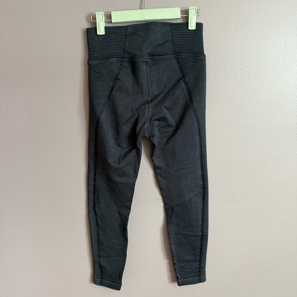 Aerie Offline Grey High Rise Ribbed Leggings Size Small Athleisure Moto Style - Picture 6 of 8